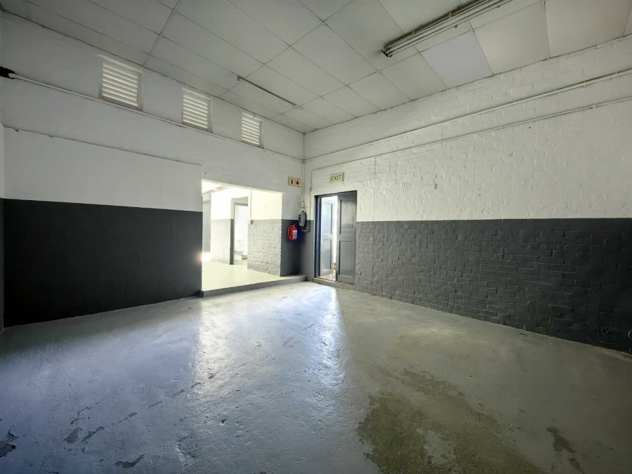 To Let commercial Property for Rent in Salt River Western Cape